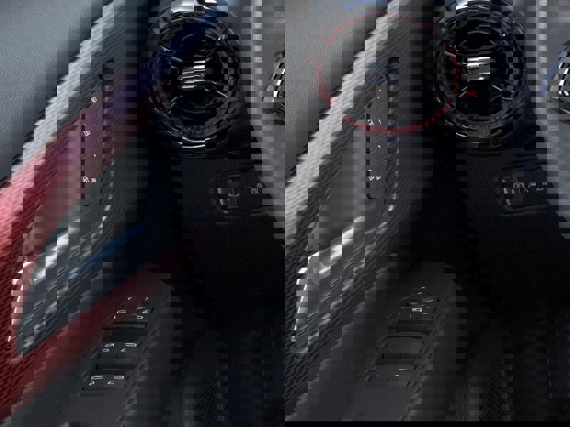 New 2025 Chevrolet Equinox EV RS w/ Convenience Package II image 22