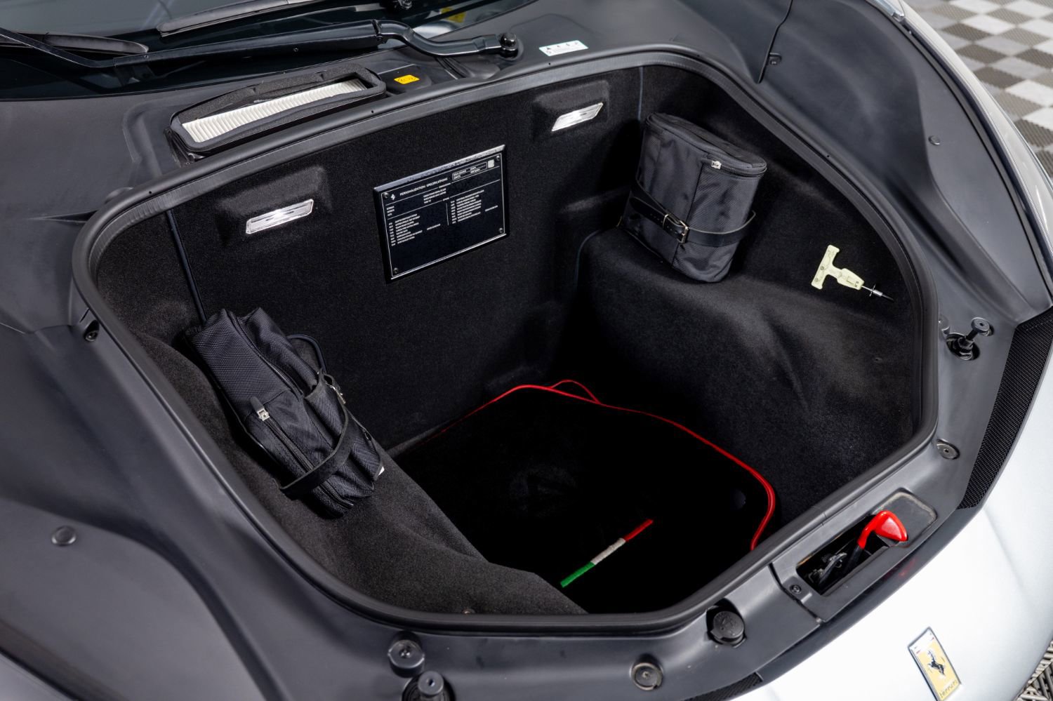 Used 2019 Ferrari 488 Spider image 64