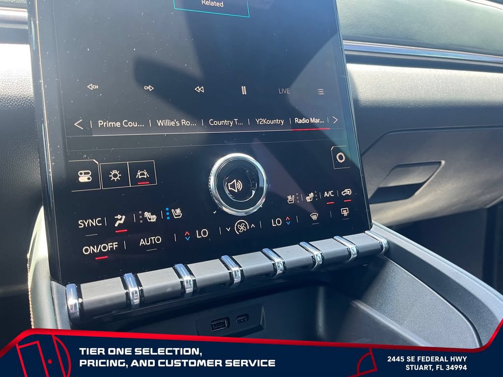 Certified 2026 GMC Terrain AT4 w/ Convenience Package III AWD/4WD image 29