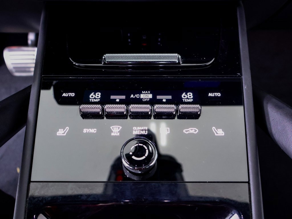 Certified 2024 Porsche Cayenne S image 18