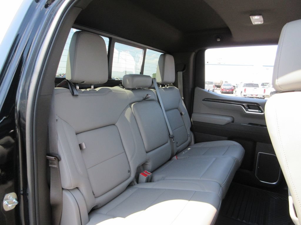 Certified 2023 Chevrolet Silverado 1500 LTZ w/ LTZ Premium Package AWD/4WD image 27