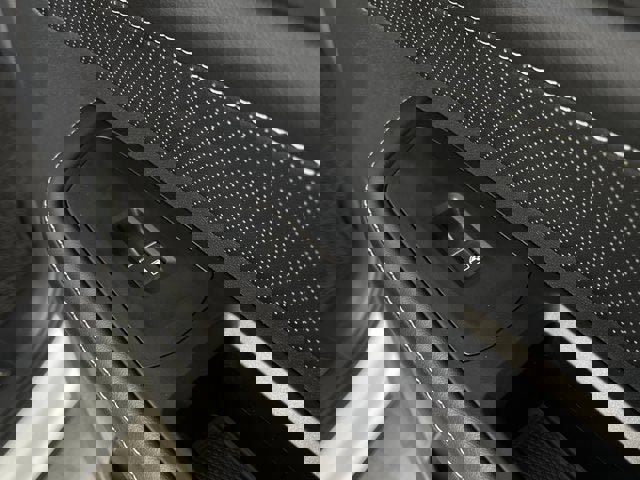 Used 2024 Volkswagen Atlas Cross Sport SE image 19