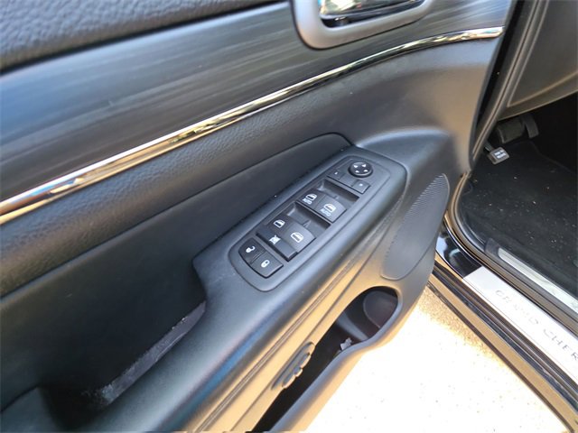 Used 2020 Jeep Grand Cherokee Limited X image 13