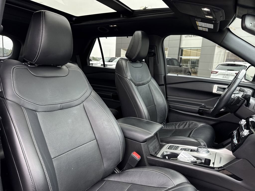 Used 2022 Ford Explorer ST w/ Equipment Group 401A image 21