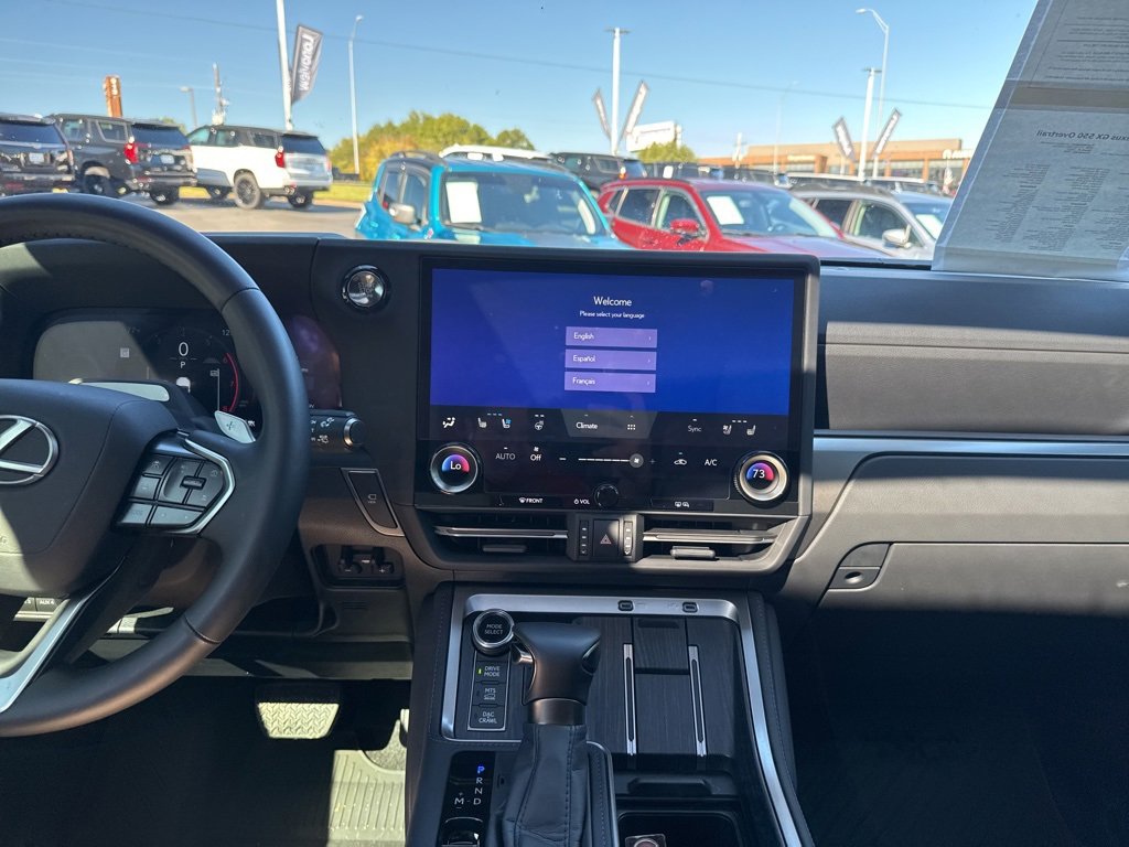 Used 2025 Lexus GX 550 image 24