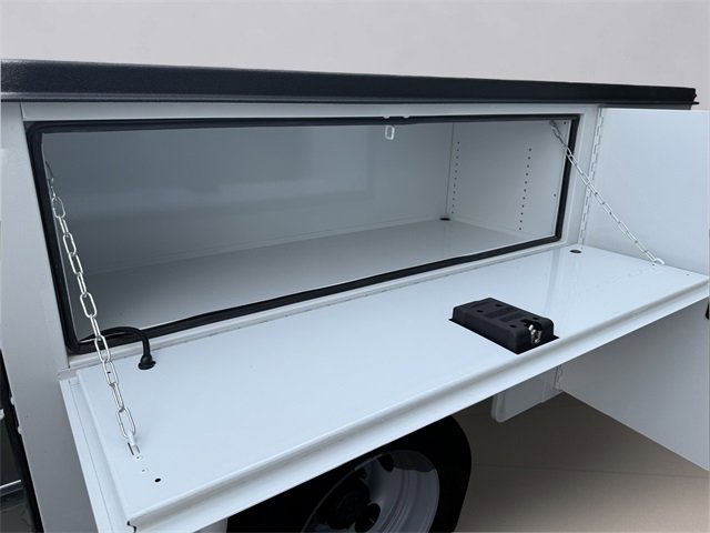 Used 2024 Ford F550 4x4 SuperCab Super Duty image 12