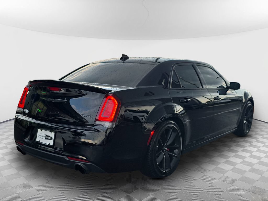 Used 2023 Chrysler 300 C RWD image 8