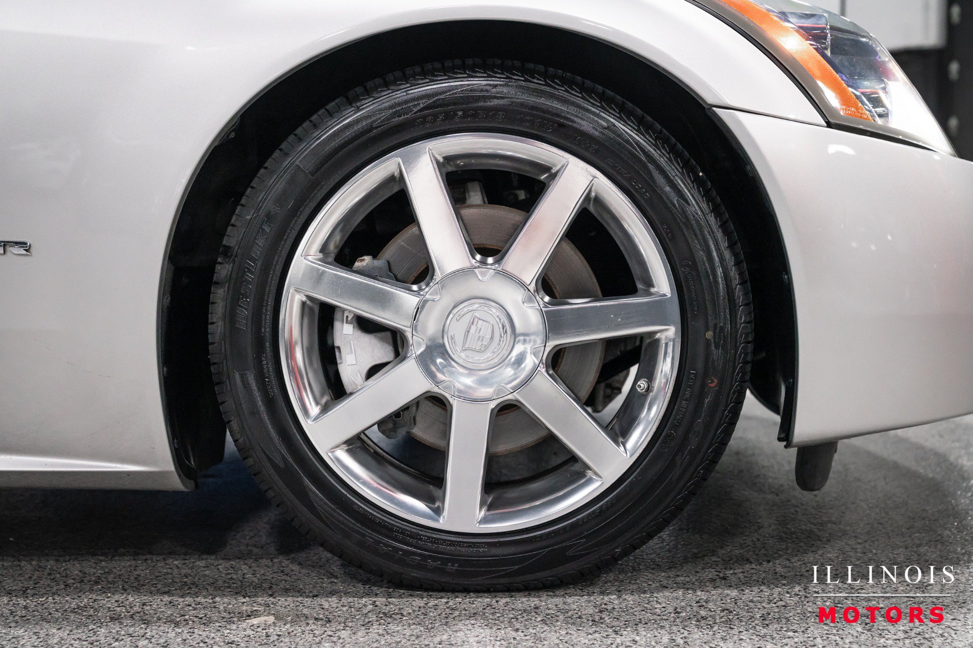 Used 2004 Cadillac XLR RWD image 12