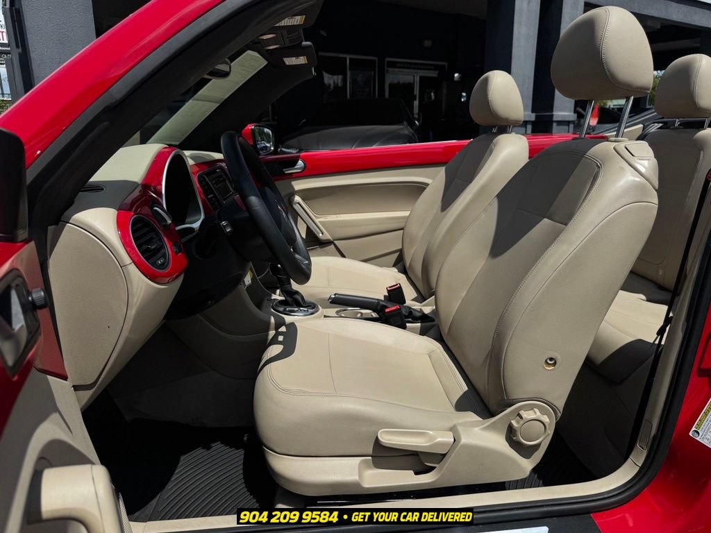 Used 2013 Volkswagen Beetle 2.5 FWD image 25