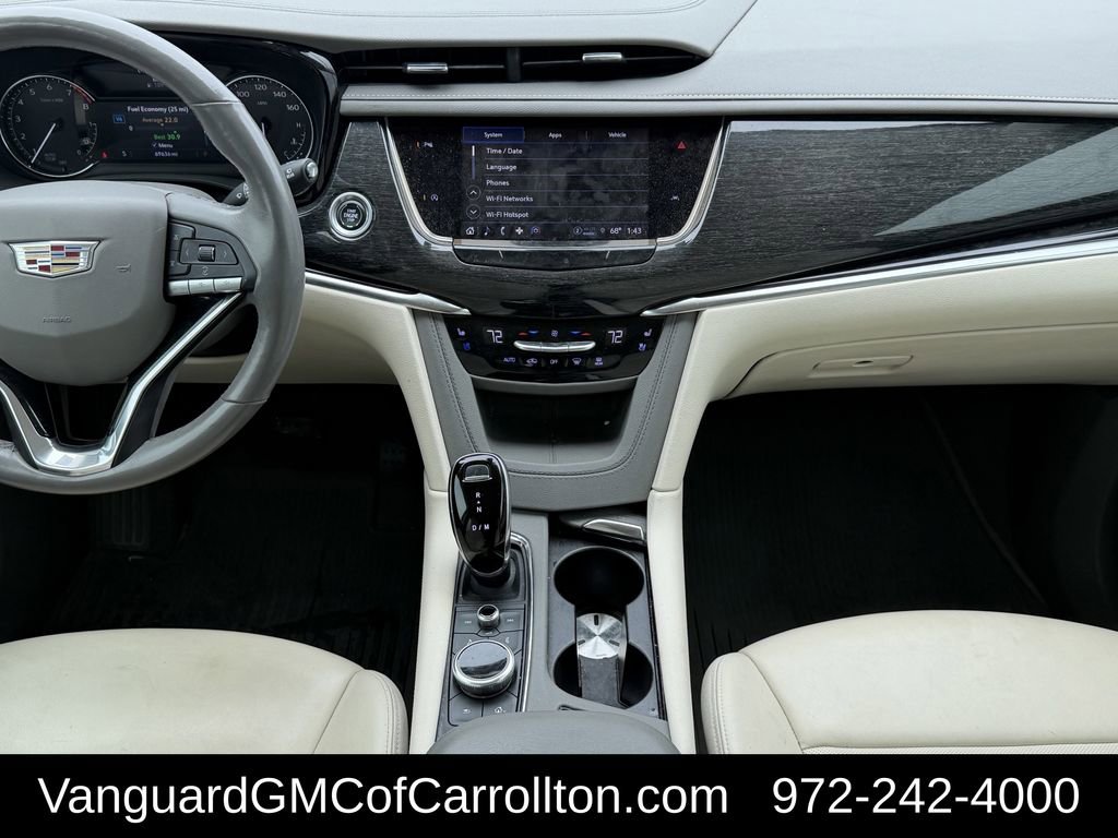 Used 2021 Cadillac XT6 Premium Luxury image 15