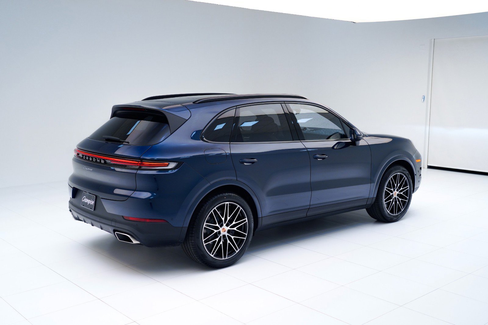 New 2026 Porsche Cayenne image 9
