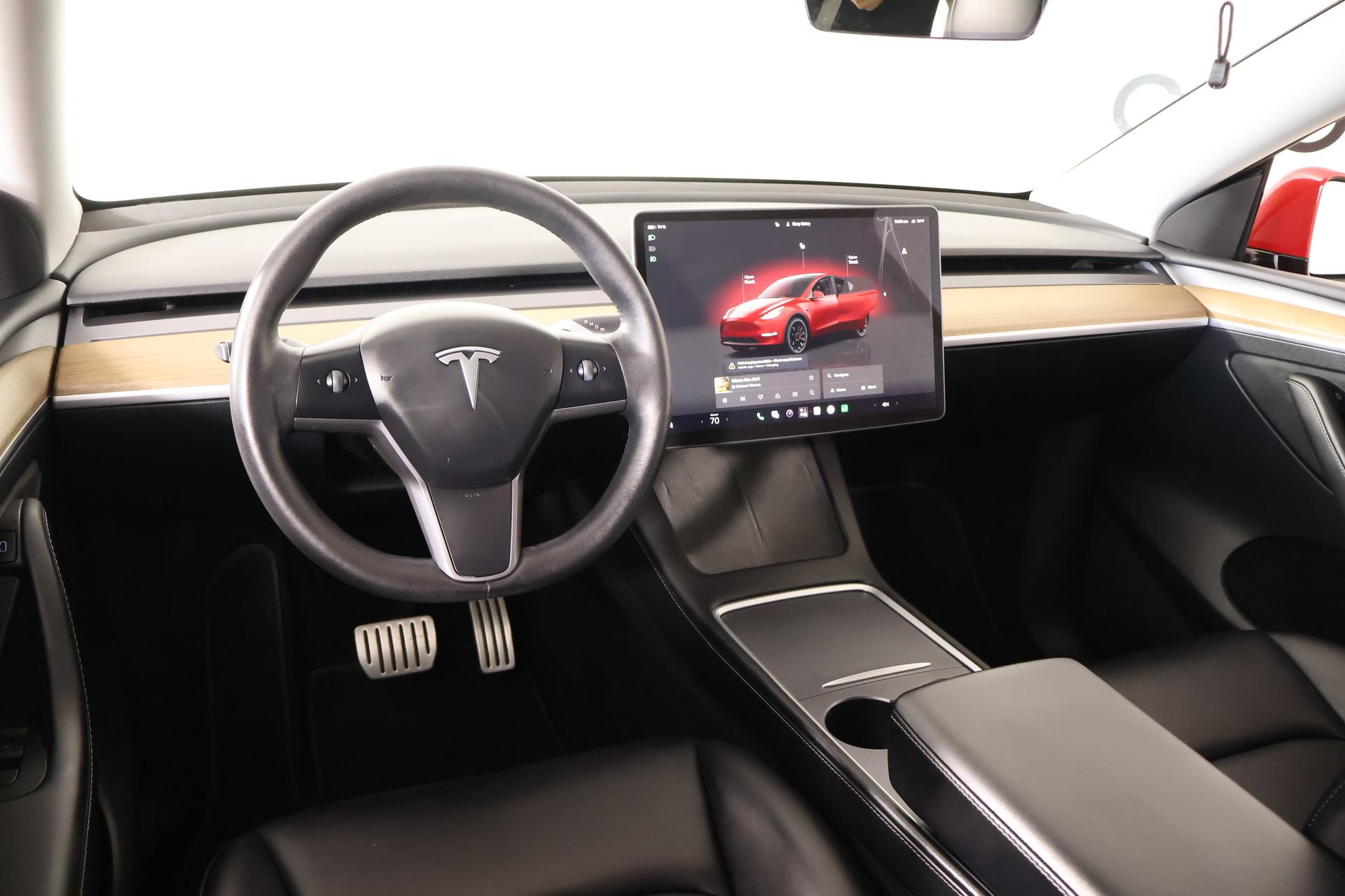 Used 2023 Tesla Model Y Performance AWD/4WD image 2