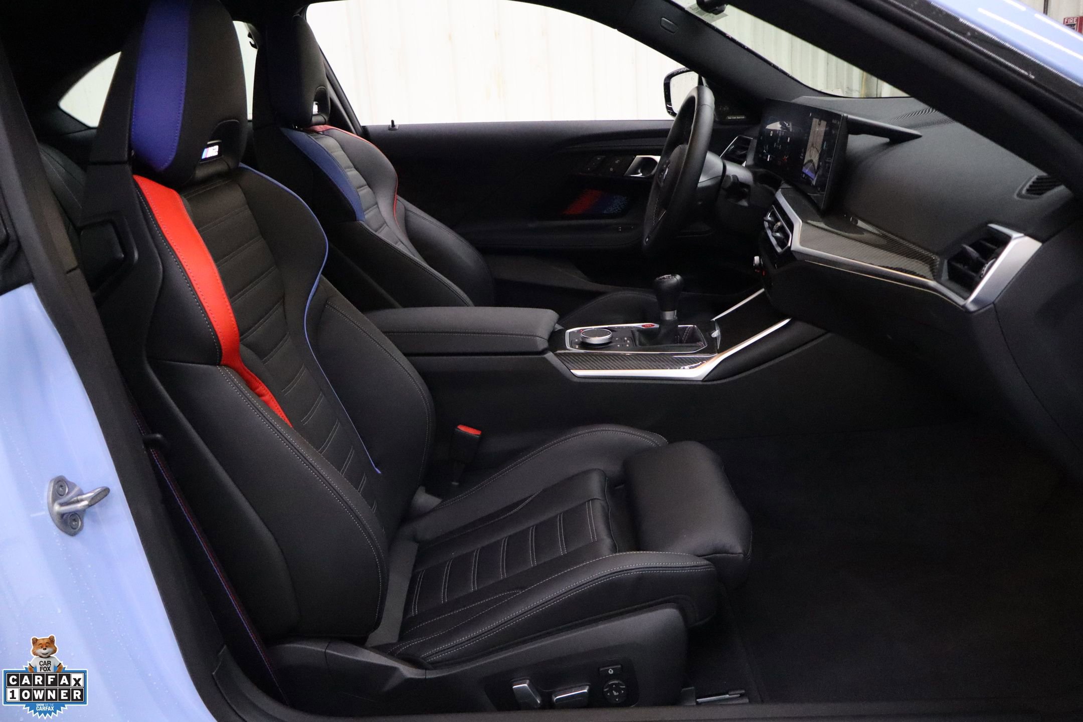 Used 2024 BMW M2 w/ Lighting Package image 30