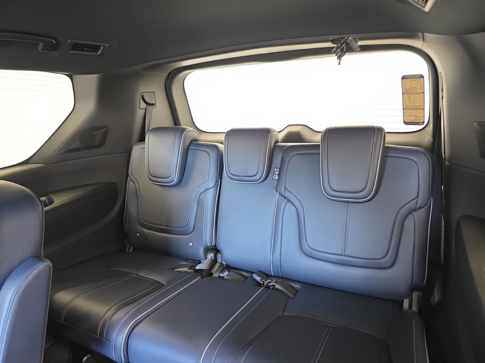 New 2026 INFINITI QX80 4WD image 28