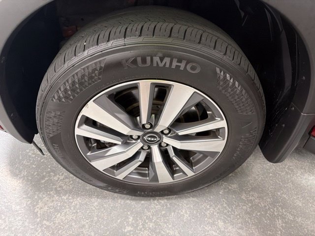Used 2023 Nissan Pathfinder SL AWD/4WD image 32