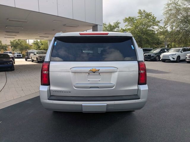 Used 2015 Chevrolet Suburban LT w/ Luxury Package RWD image 4