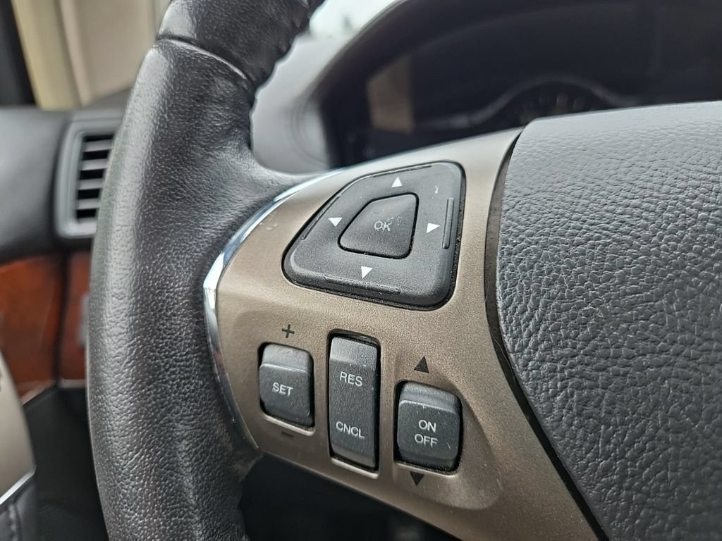 Used 2014 Lincoln MKX AWD w/ Equipment Group 102A image 17