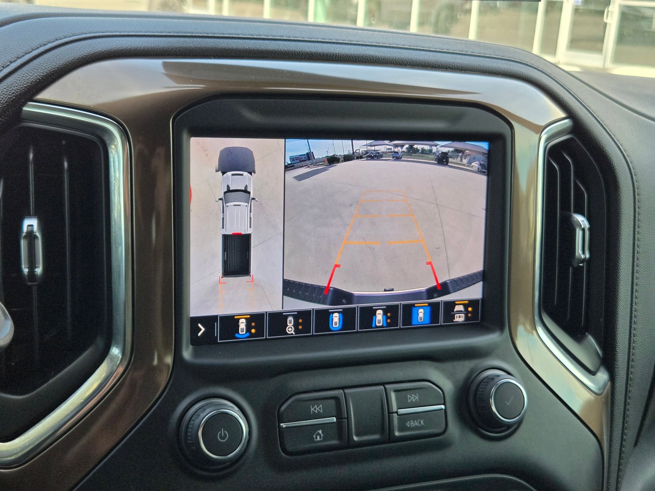 Certified 2022 Chevrolet Silverado 2500 High Country w/ Z71 Off-Road Package AWD/4WD image 16