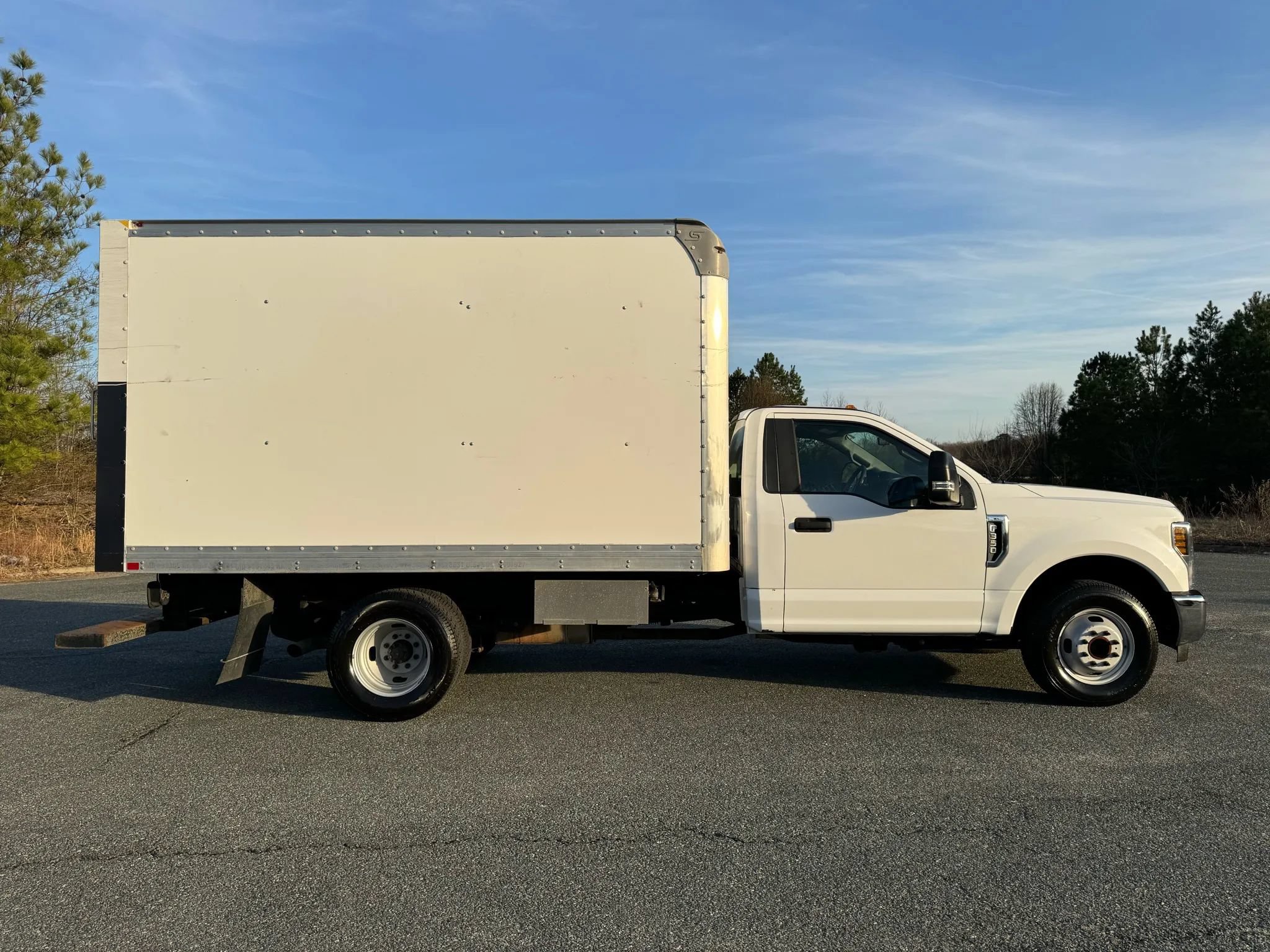 Used 2019 Ford F350 XL w/ XL Value Package RWD image 4