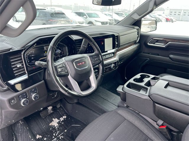 Used 2024 GMC Sierra 1500 SLE image 10