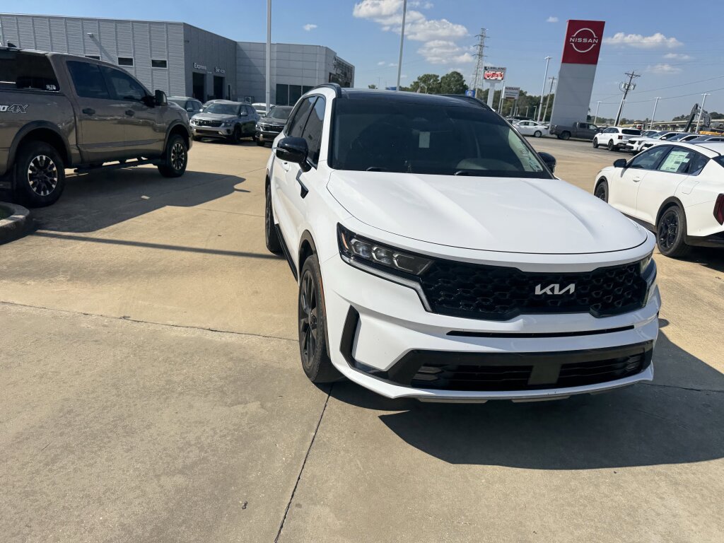 Used 2022 Kia Sorento SX image 8