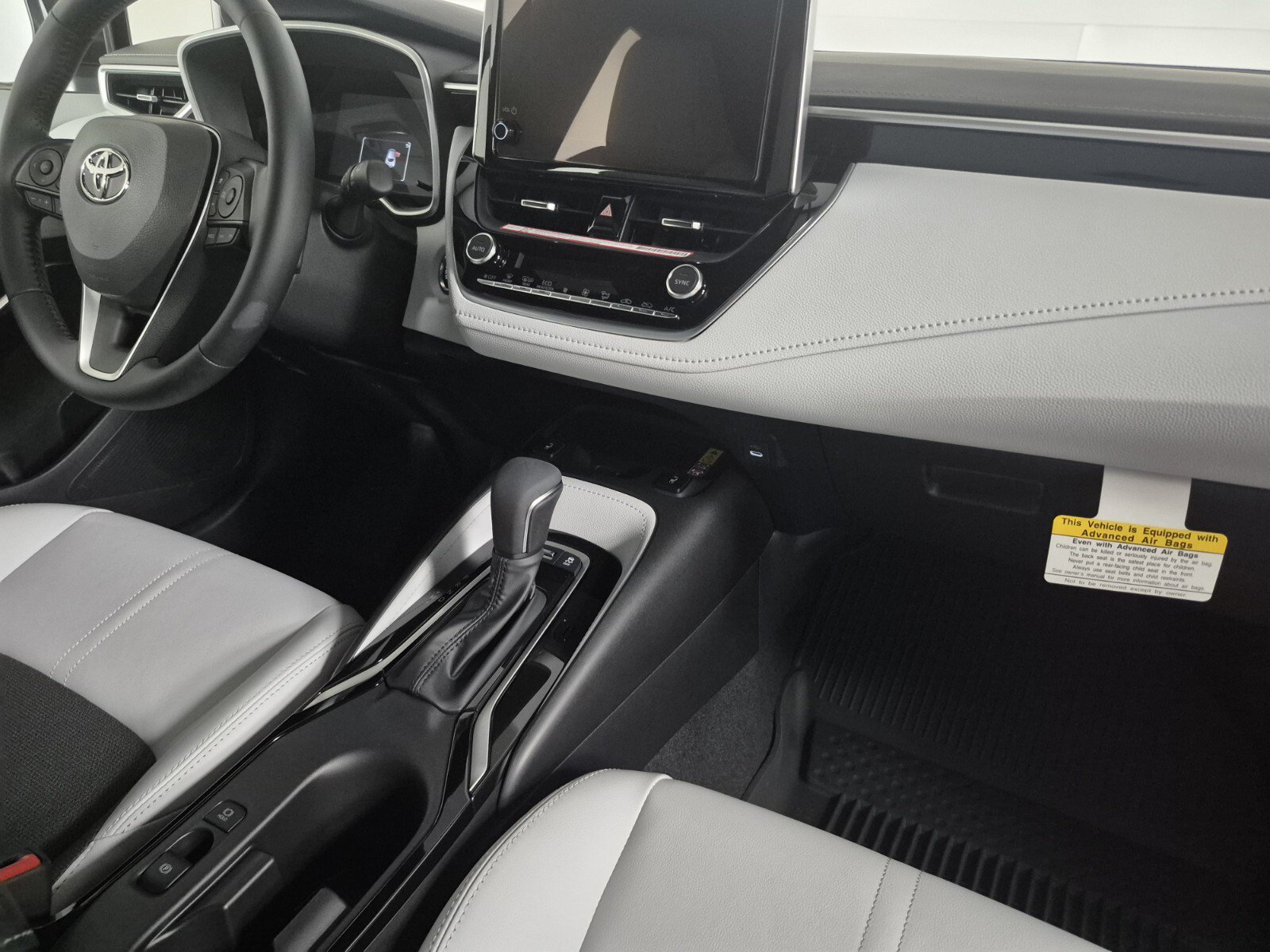 New 2026 Toyota Corolla XSE FWD image 34