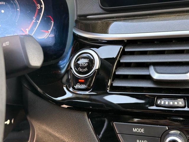 Certified 2023 BMW 530i w/ Convenience Package RWD image 29