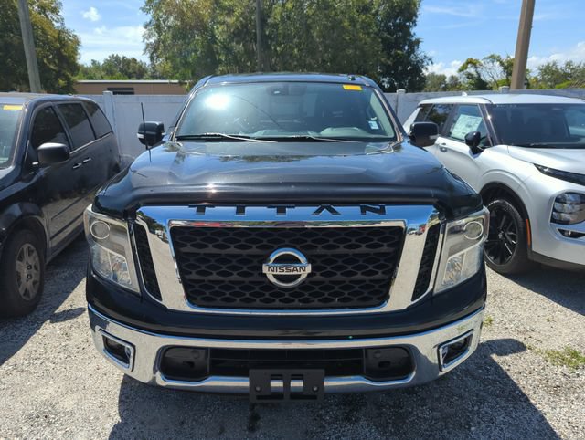 Used 2017 Nissan Titan SL RWD image 3