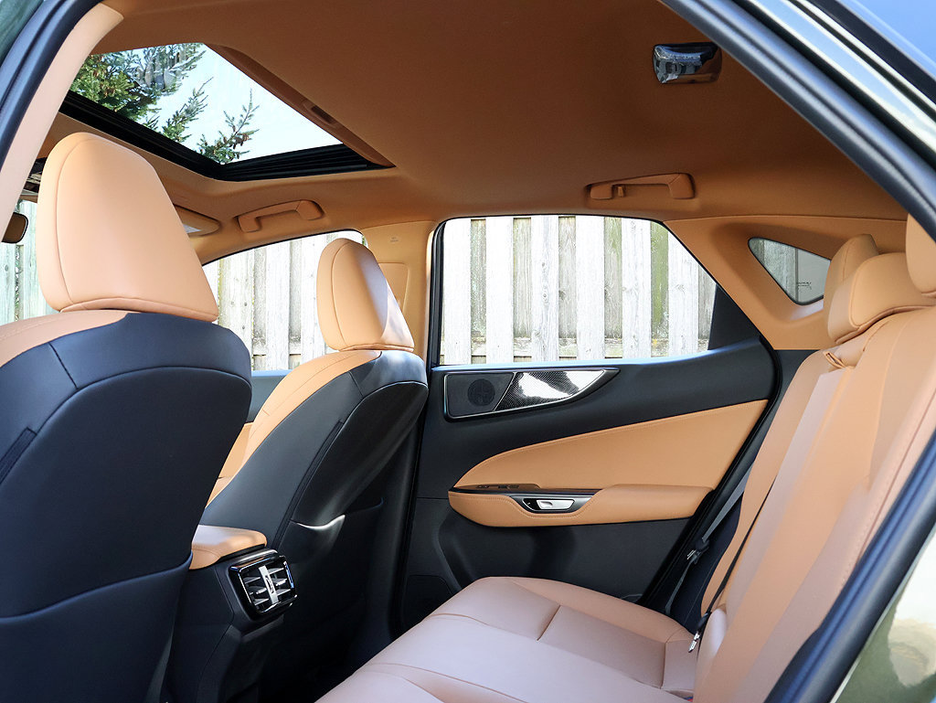 New 2026 Lexus NX 350 AWD w/ Accessory Package (2T) image 14