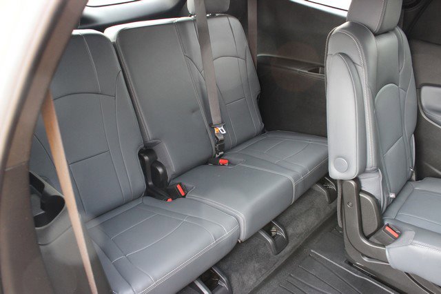 Used 2023 Buick Enclave Premium image 15