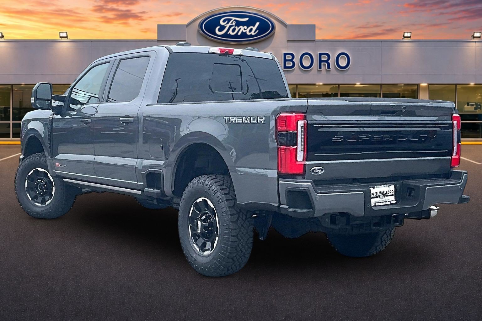 New 2026 Ford F350 Platinum w/ Tremor Off-Road Package AWD/4WD image 3