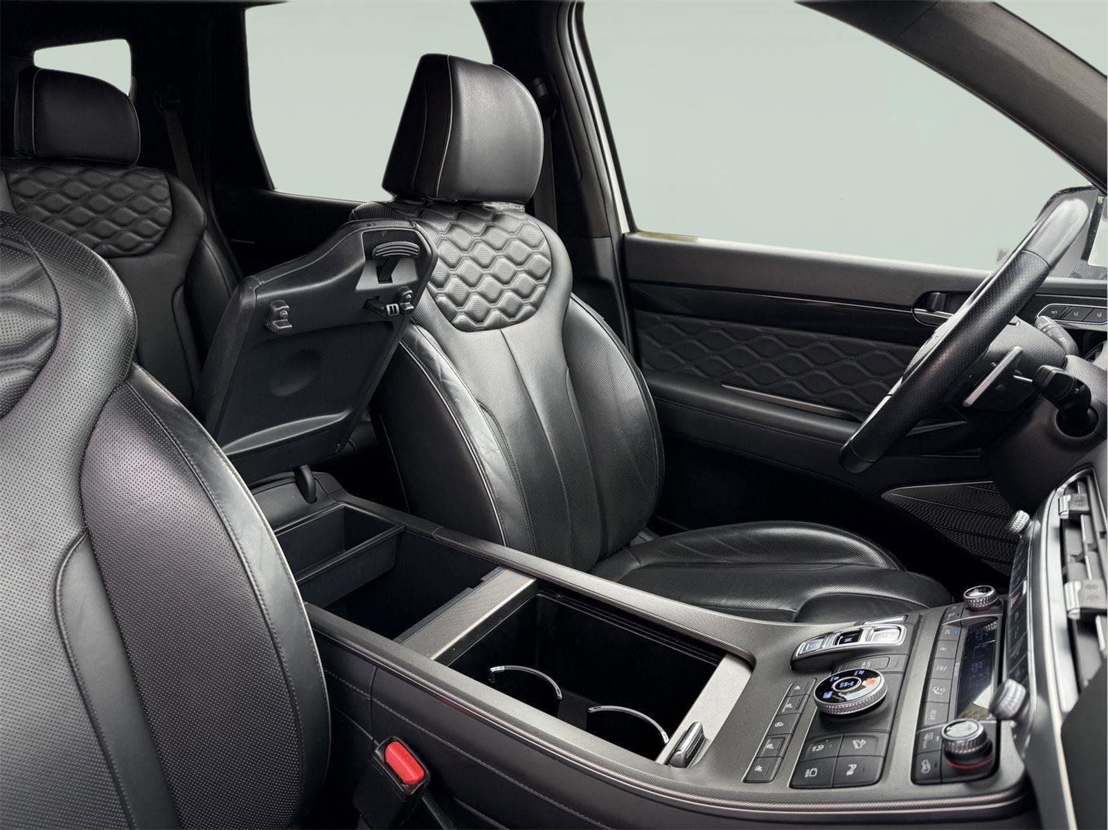 Used 2022 Hyundai Palisade Calligraphy image 25