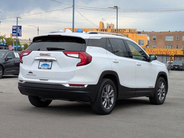 Used 2023 GMC Terrain SLT FWD image 4