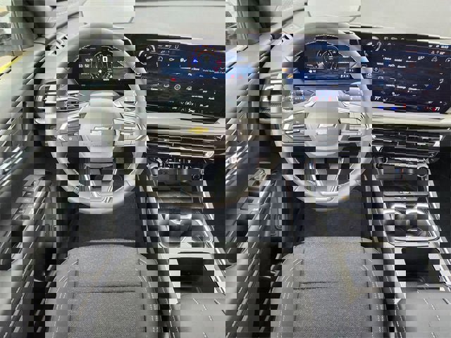 New 2026 Chevrolet Traverse LT image 17