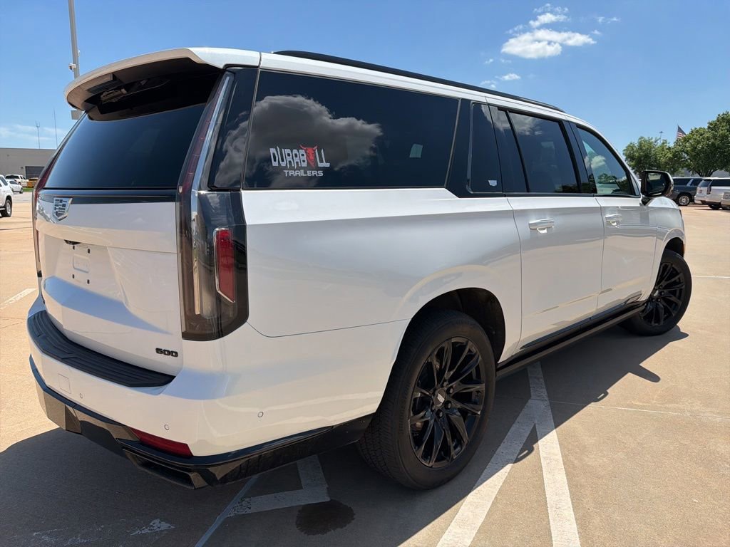Used 2023 Cadillac Escalade ESV Sport Platinum w/ LPO, ONYX Package AWD/4WD image 3