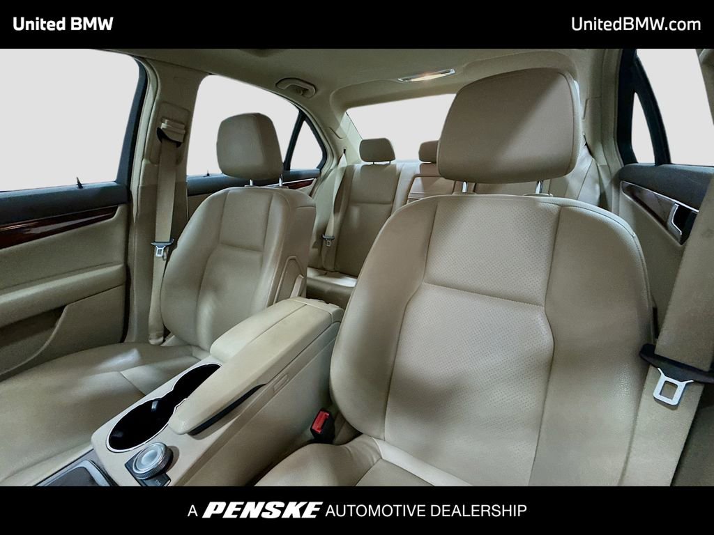Used 2011 Mercedes-Benz C 300 Sedan image 5