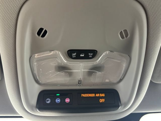 Used 2023 Chevrolet TrailBlazer LT w/ Convenience Package FWD image 10