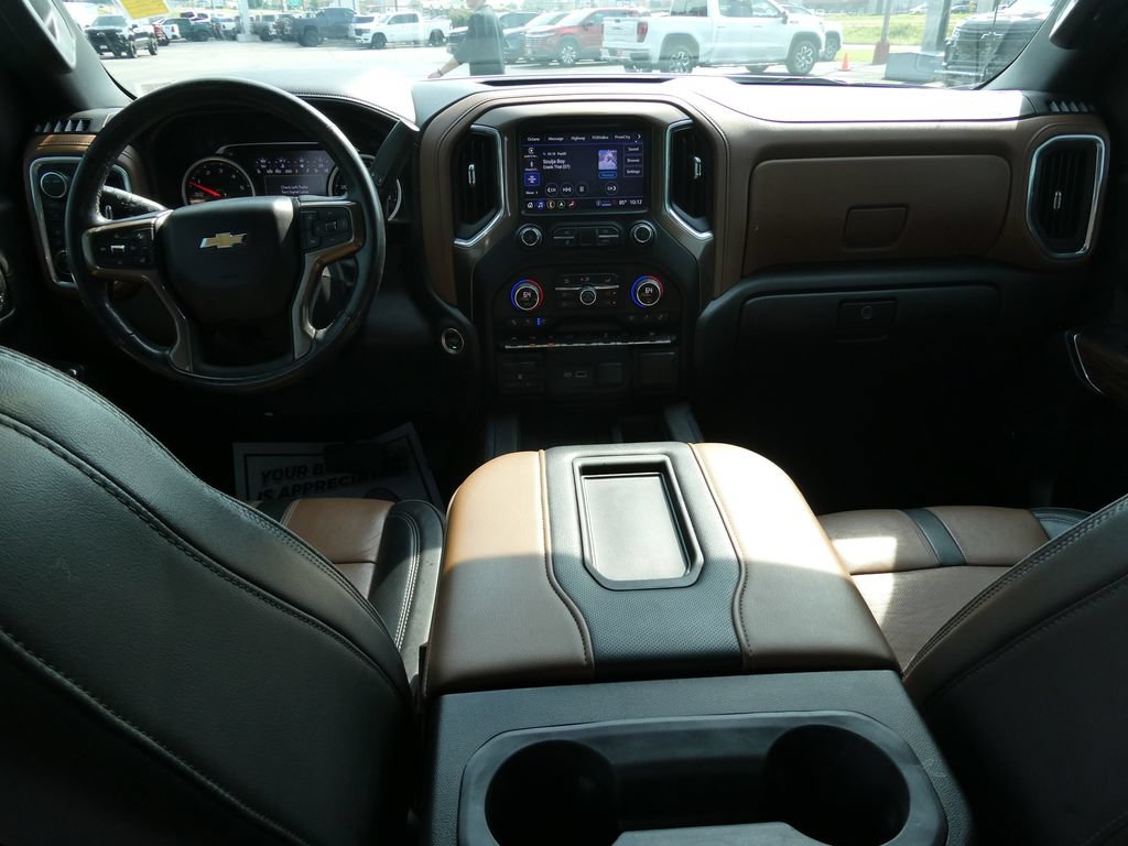 Used 2021 Chevrolet Silverado 1500 High Country w/ Technology Package AWD/4WD image 20