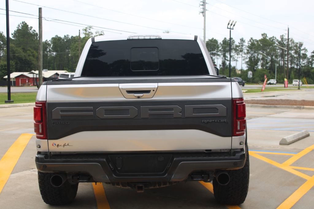 Used 2019 Ford F150 Raptor w/ Equipment Group 802A Luxury AWD/4WD image 4