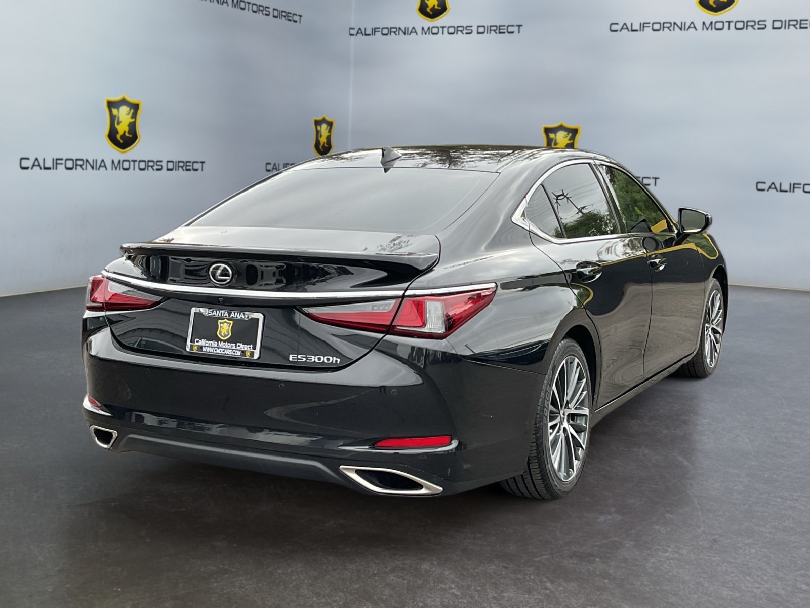 Used 2024 Lexus ES 300h w/ Premium Package FWD image 5