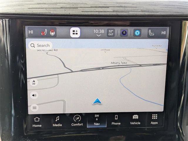 Used 2024 RAM 1500 Laramie image 14