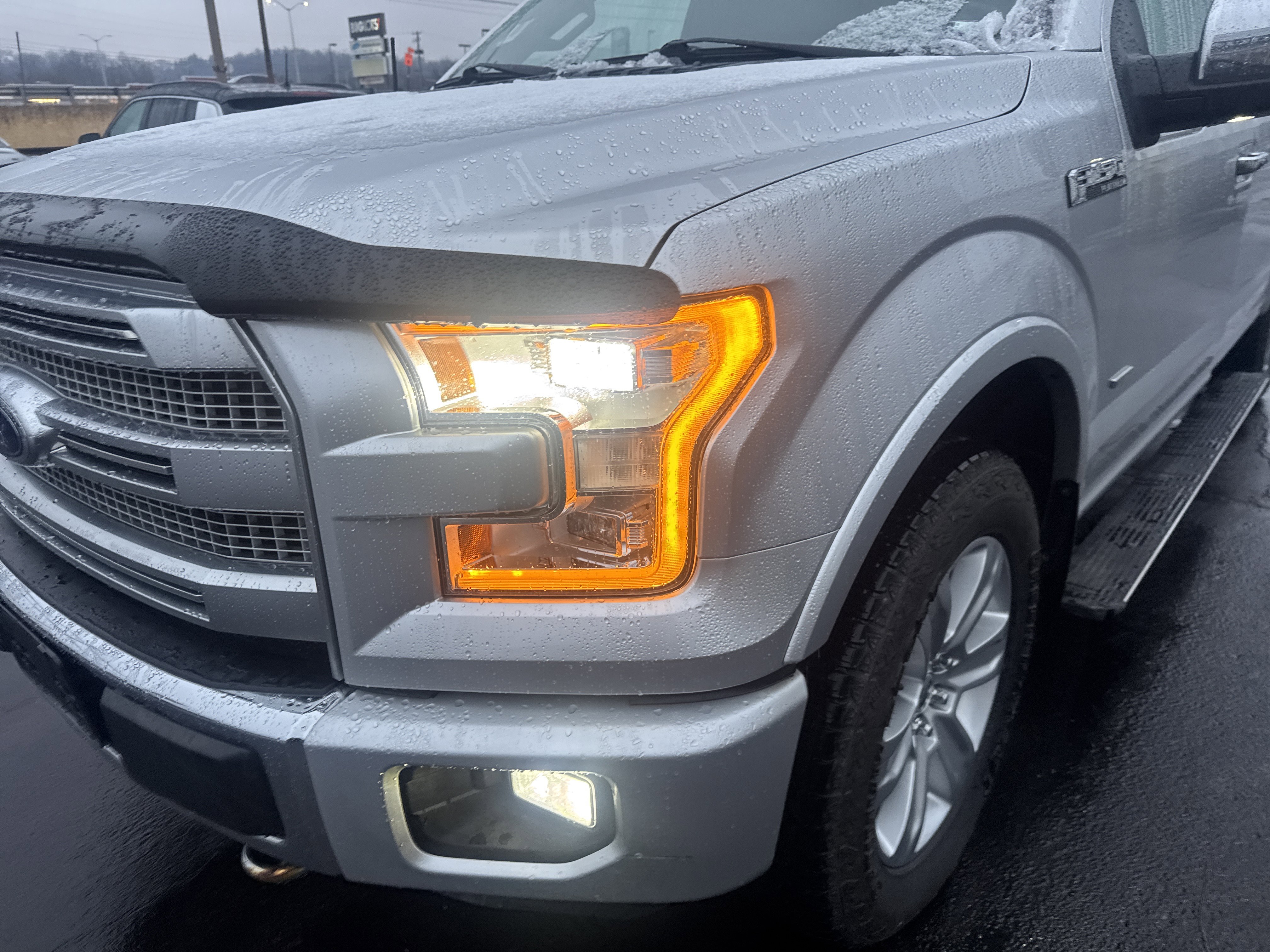 Used 2016 Ford F150 Platinum w/ Trailer Tow Package image 10