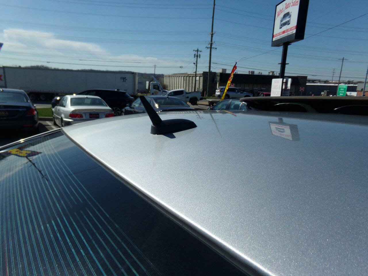 Used 2011 Chevrolet Impala LT w/ Luxury Edition Package image 36