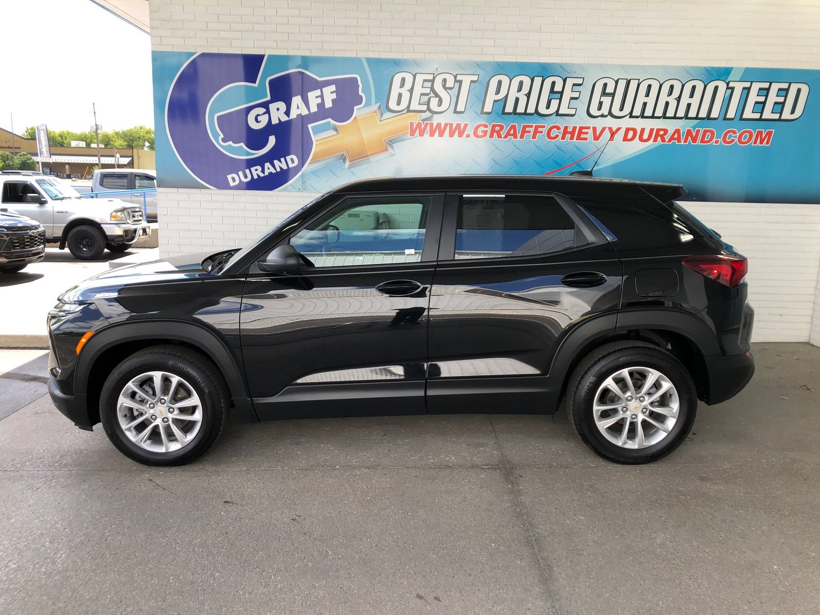 Used 2025 Chevrolet TrailBlazer LS w/ LS Convenience Package FWD image 5