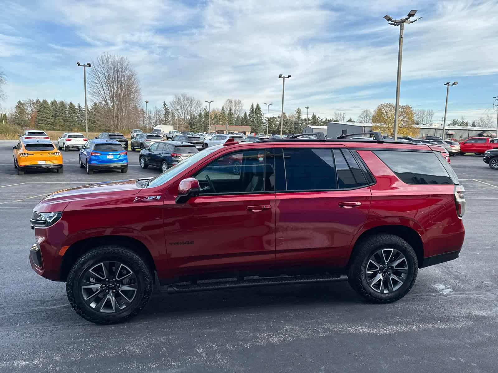 Used 2024 Chevrolet Tahoe Z71 w/ Z71 Off-Road Package image 12