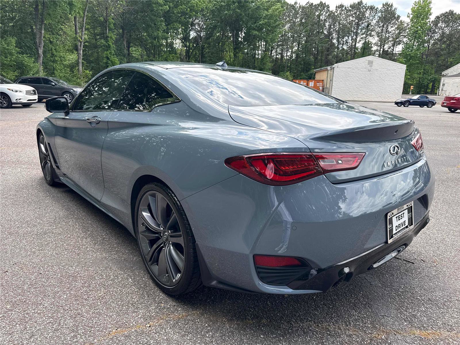 Used 2022 INFINITI Q60 Red Sport 400 w/ Cargo Package RWD image 8