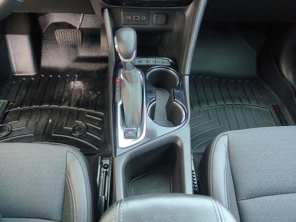 Used 2020 Buick Encore GX Select w/ Sport Touring Package image 13