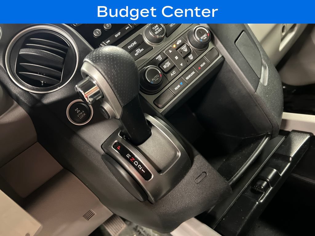 Used 2015 Honda Pilot LX image 25
