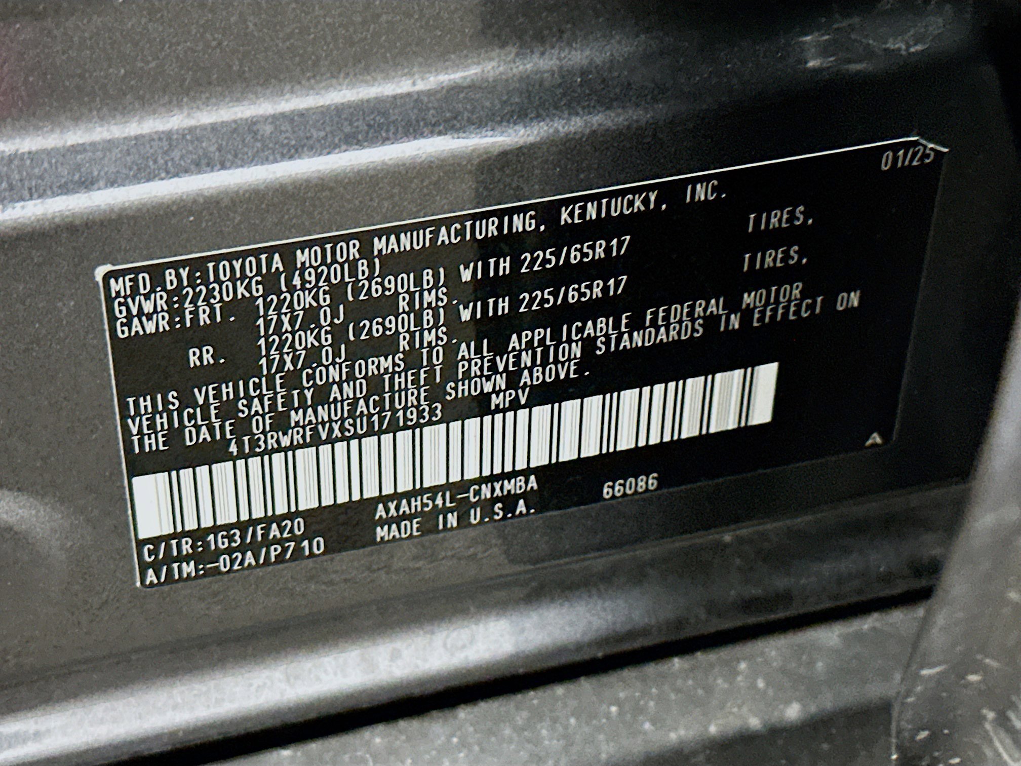 Used 2025 Toyota RAV4 XLE image 12