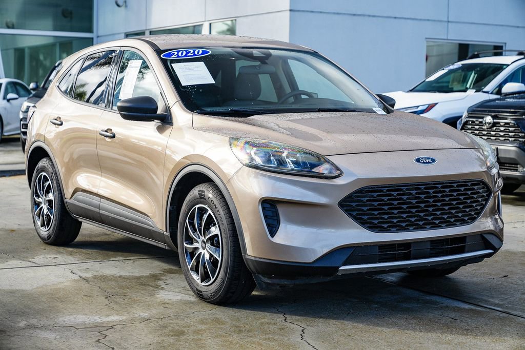 Used 2020 Ford Escape S image 3